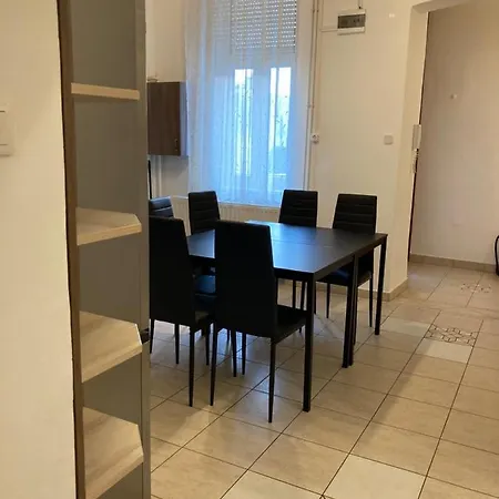 Gogol24 Hostal